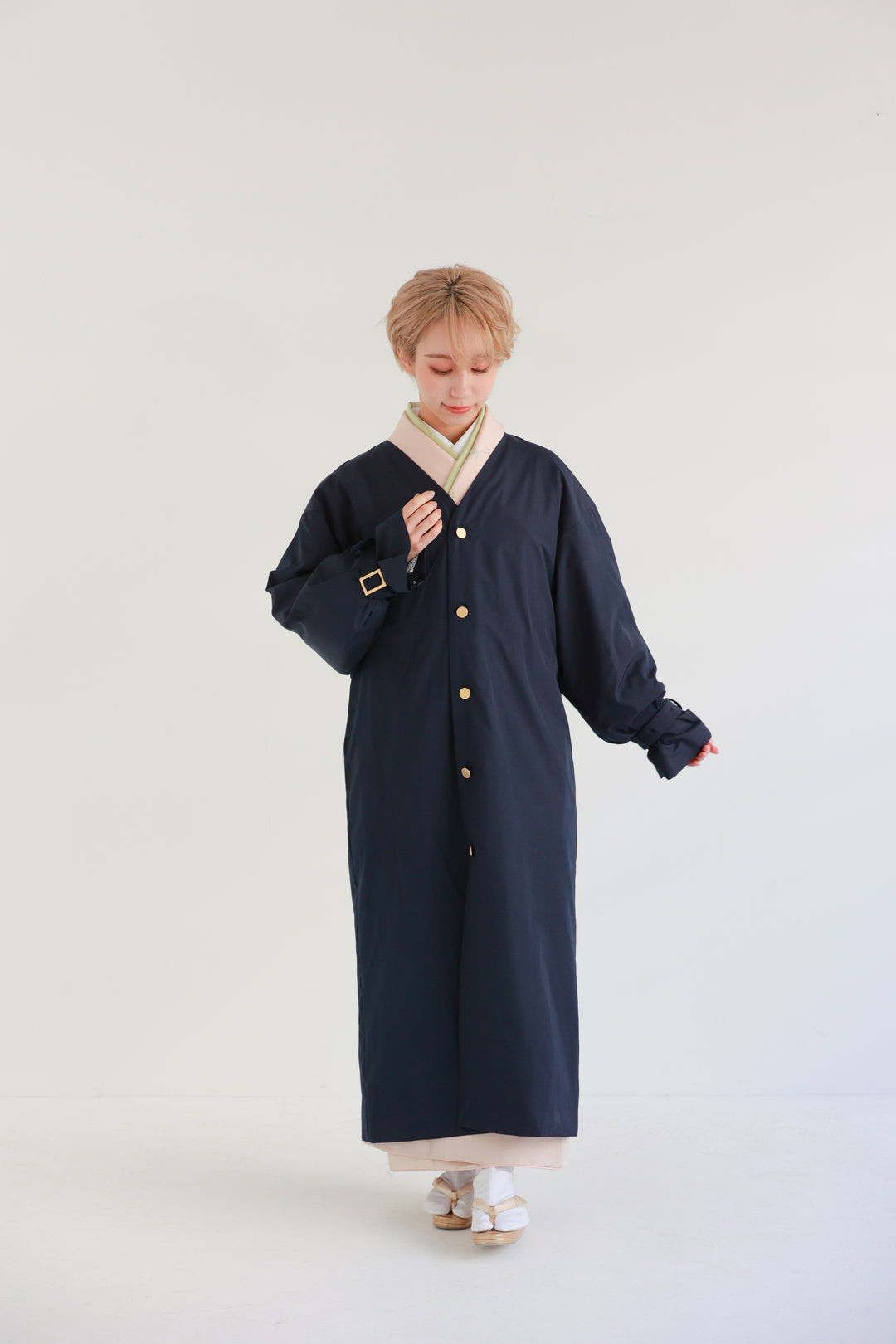 Kimono-Compatible Raincoat