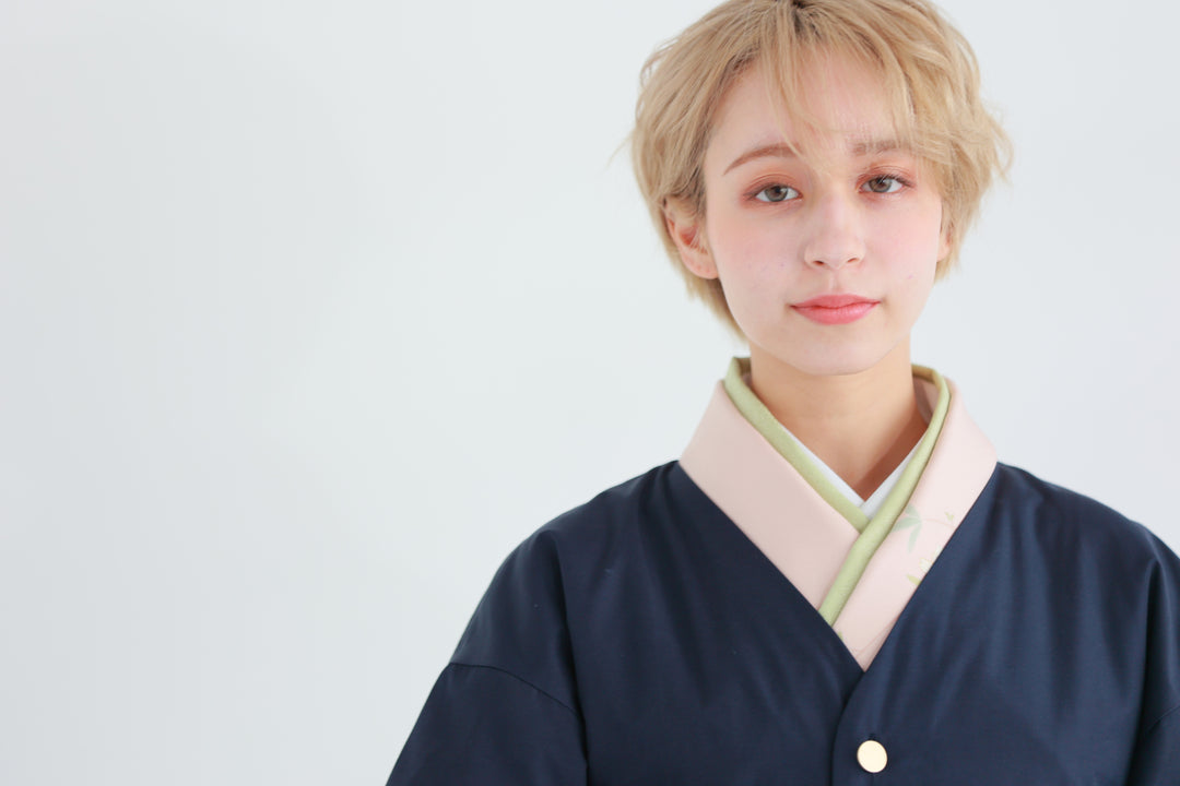 Kimono-Compatible Raincoat