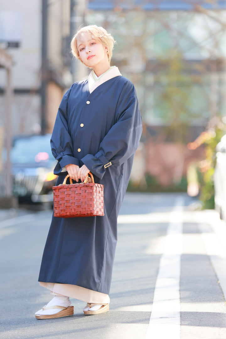 Kimono-Compatible Raincoat