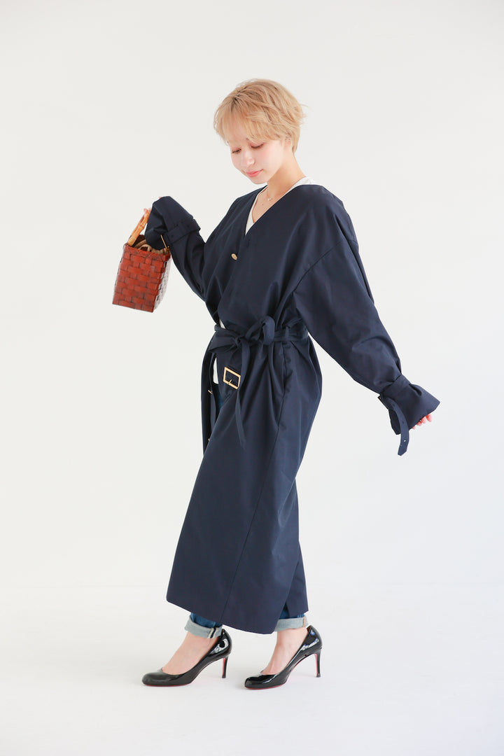 Kimono-Compatible Raincoat